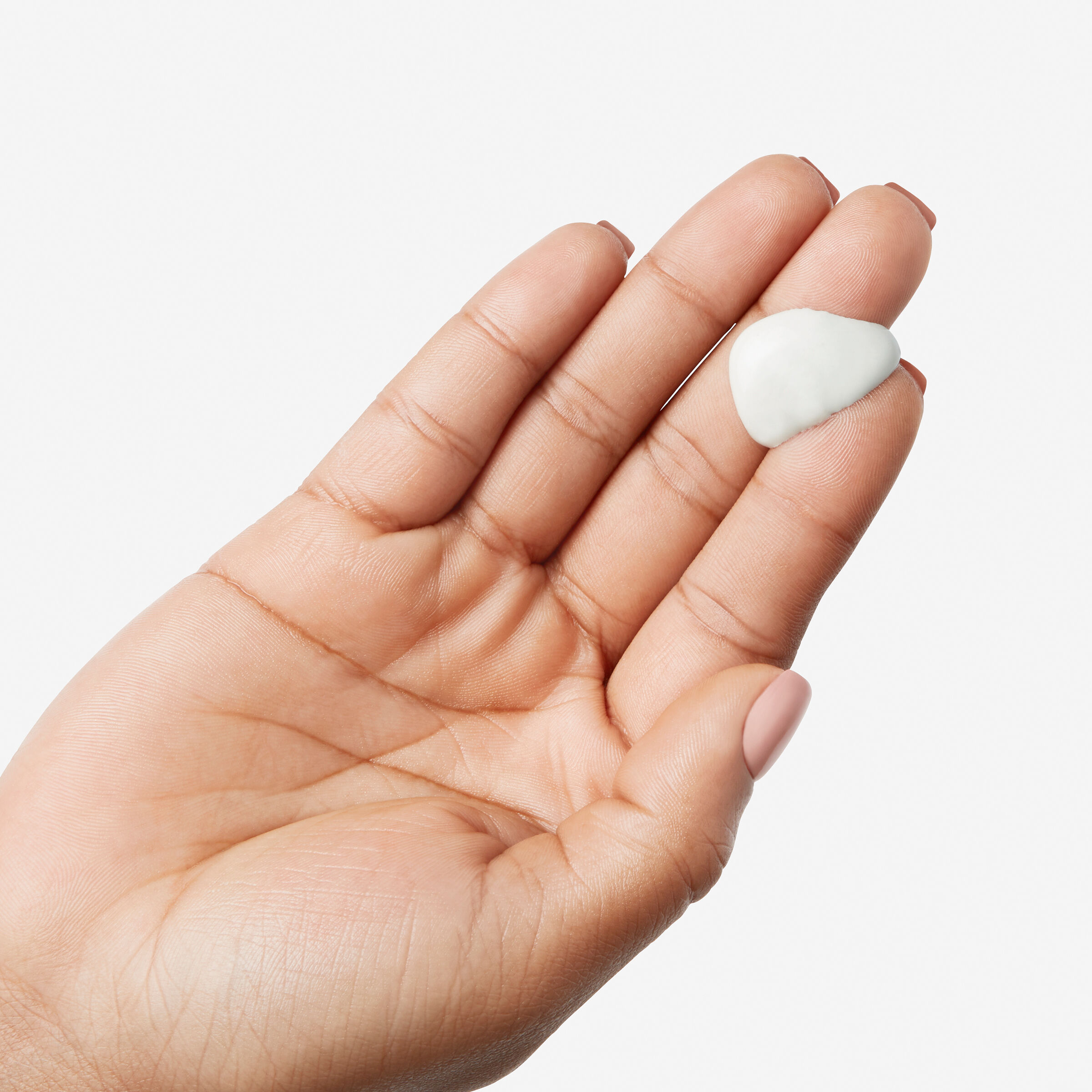 غسول رير إيرث اليومي للتنظيف العميق للمسام