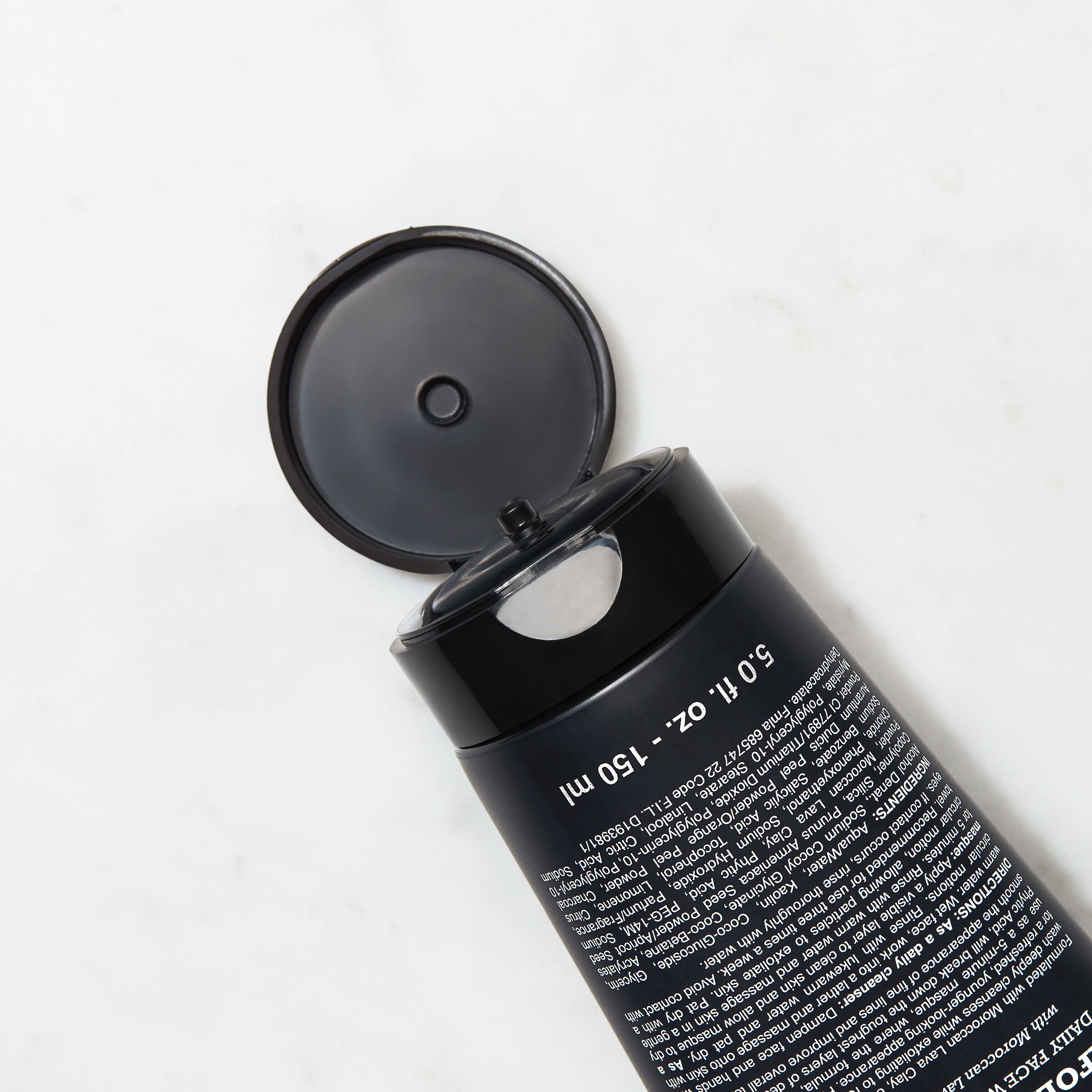 Age Defender Dual-Action Exfoliating Cleanser